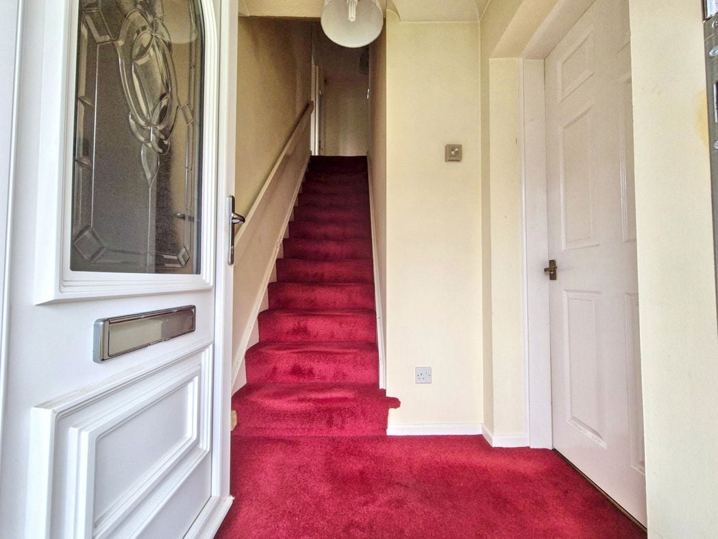 Entrance/Hallway