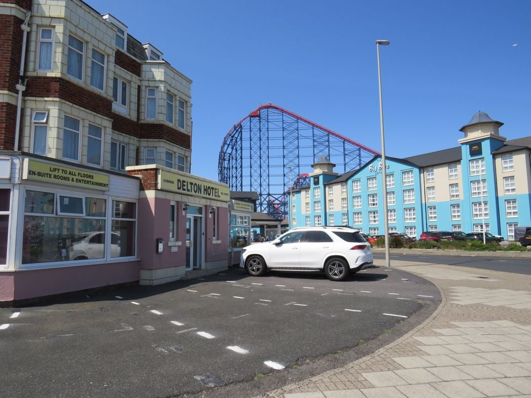 Delton Hotel, 6, Blackpool, Lancashire, FY4 1NE
