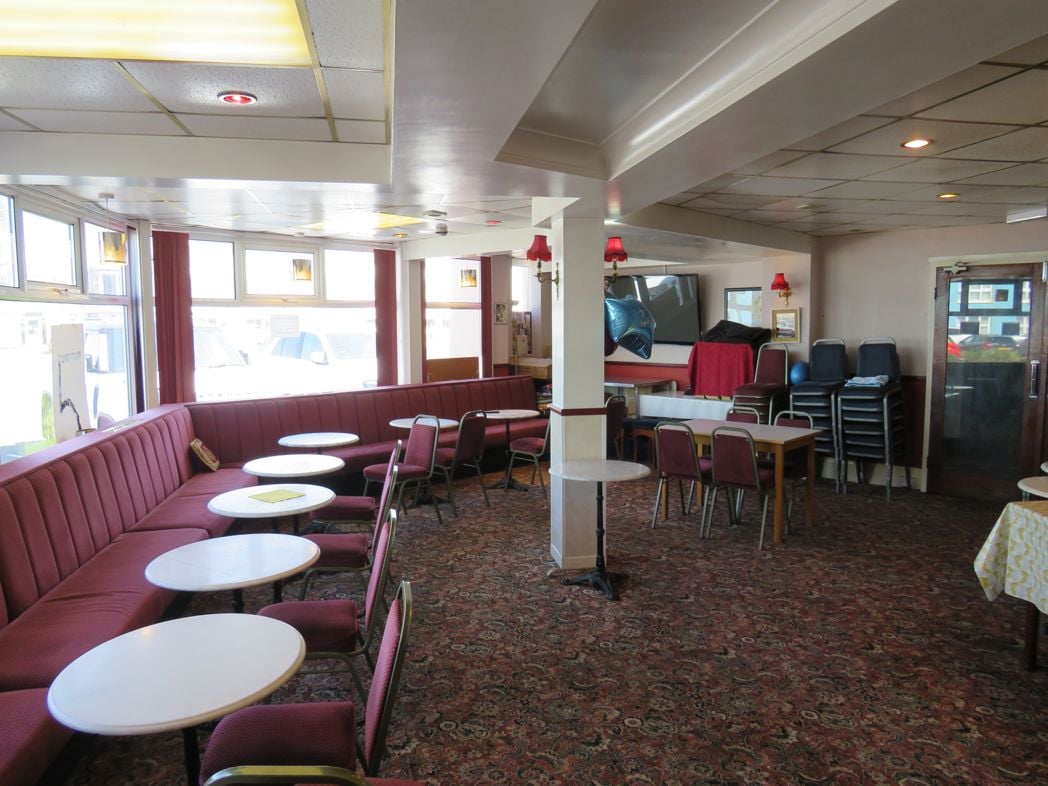 Delton Hotel, 6, Blackpool, Lancashire, FY4 1NE