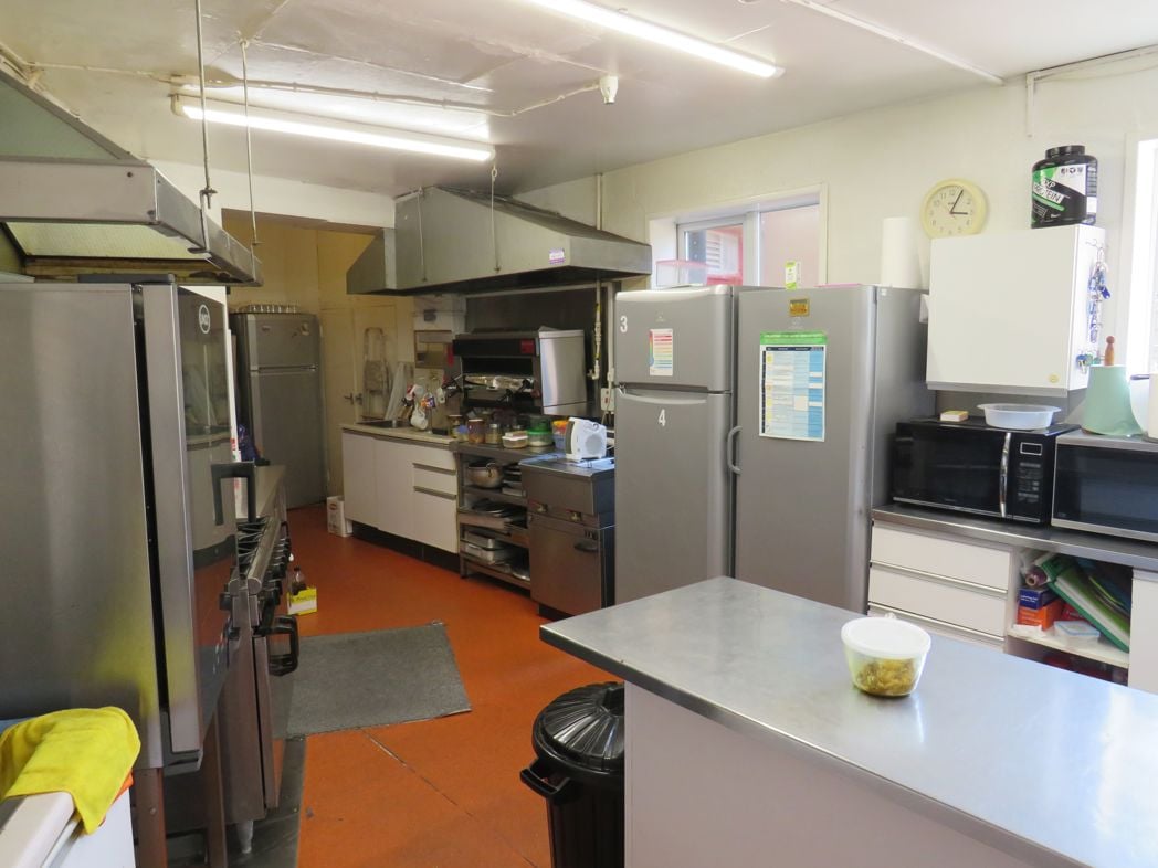 Delton Hotel, 6, Blackpool, Lancashire, FY4 1NE