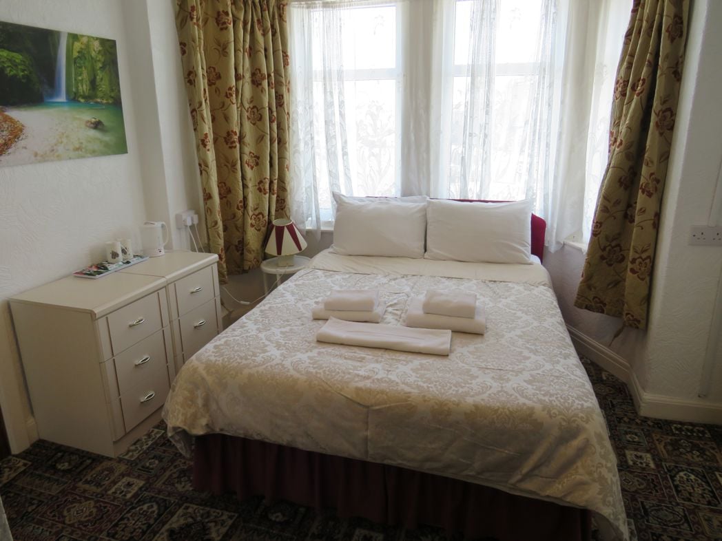 Delton Hotel, 6, Blackpool, Lancashire, FY4 1NE