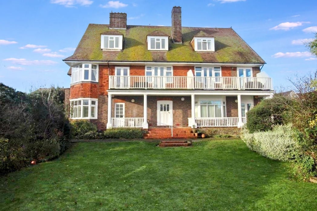 Property image 1 of 19