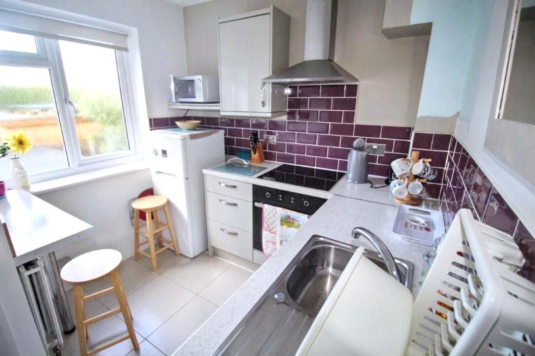 Property image 3 of 19