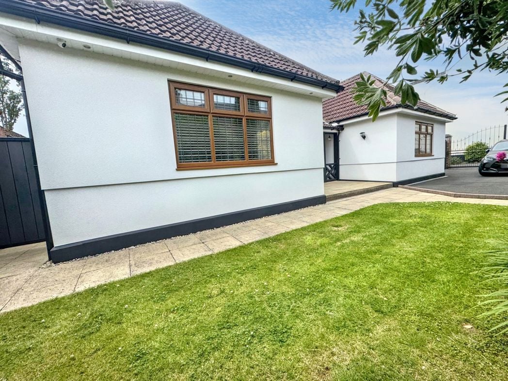 Property image 25 of 32