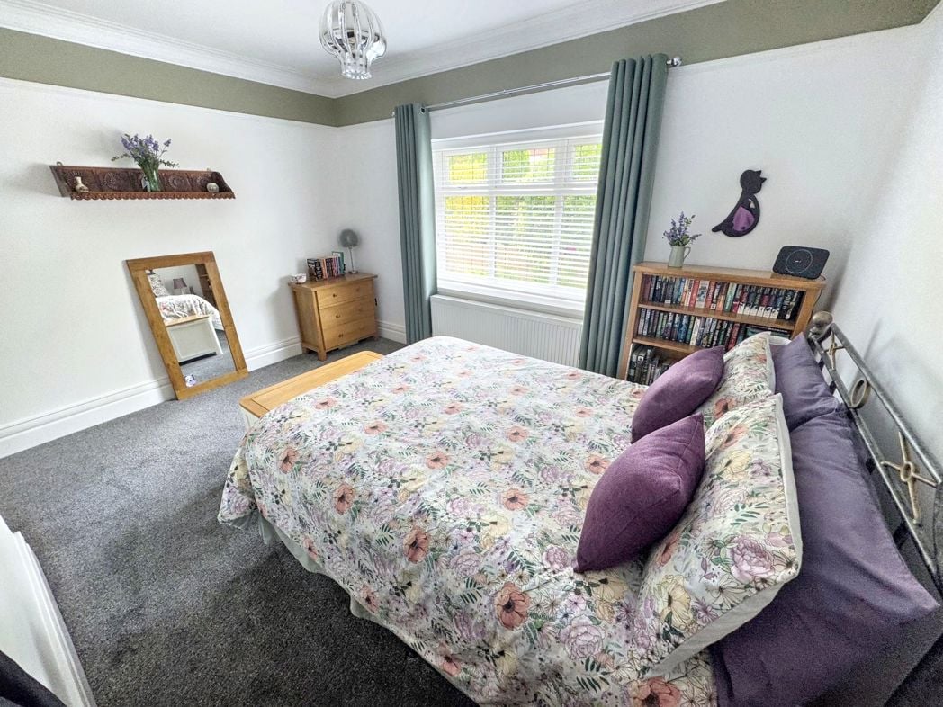 Property image 20 of 32