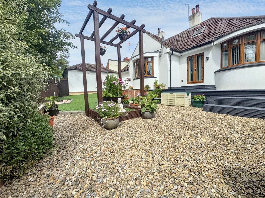 Property image 29 of 32