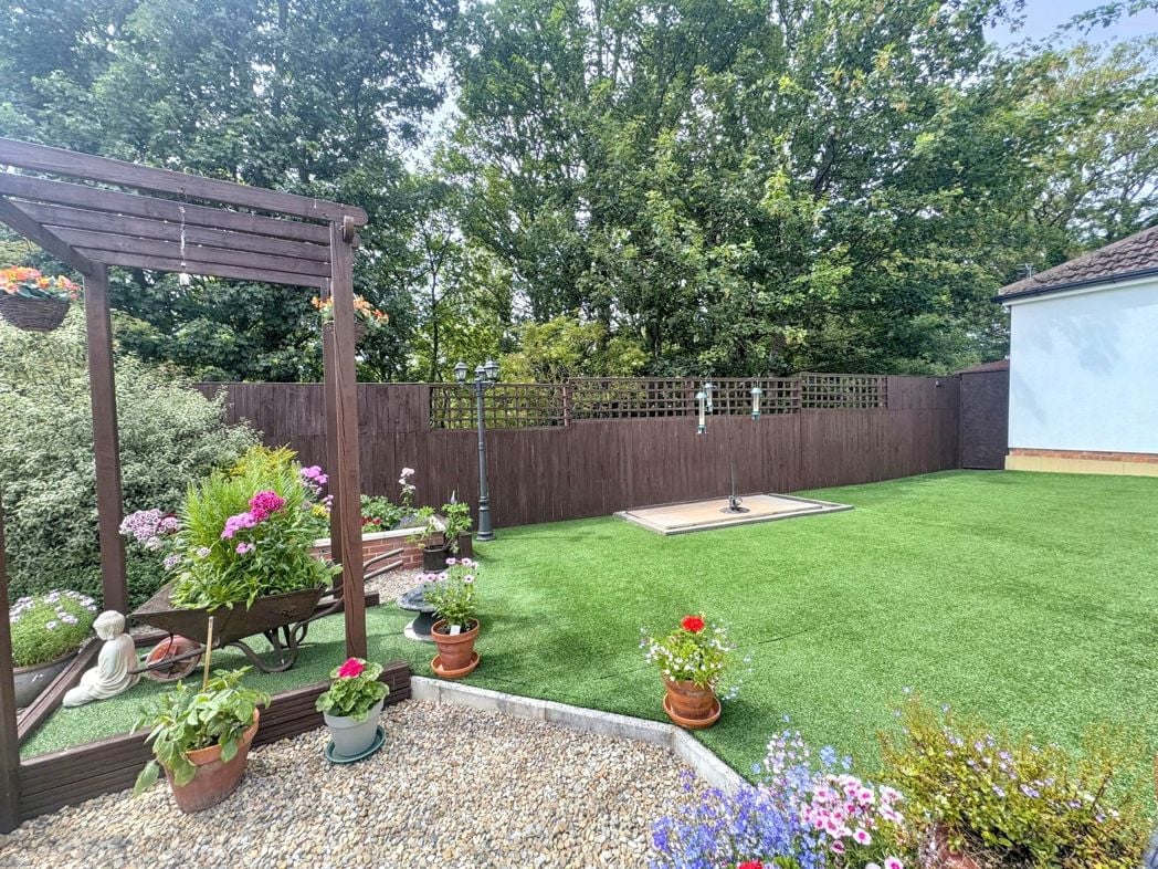 Property image 30 of 32