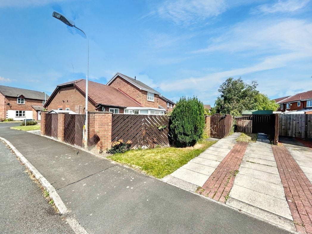 Property image 14 of 16
