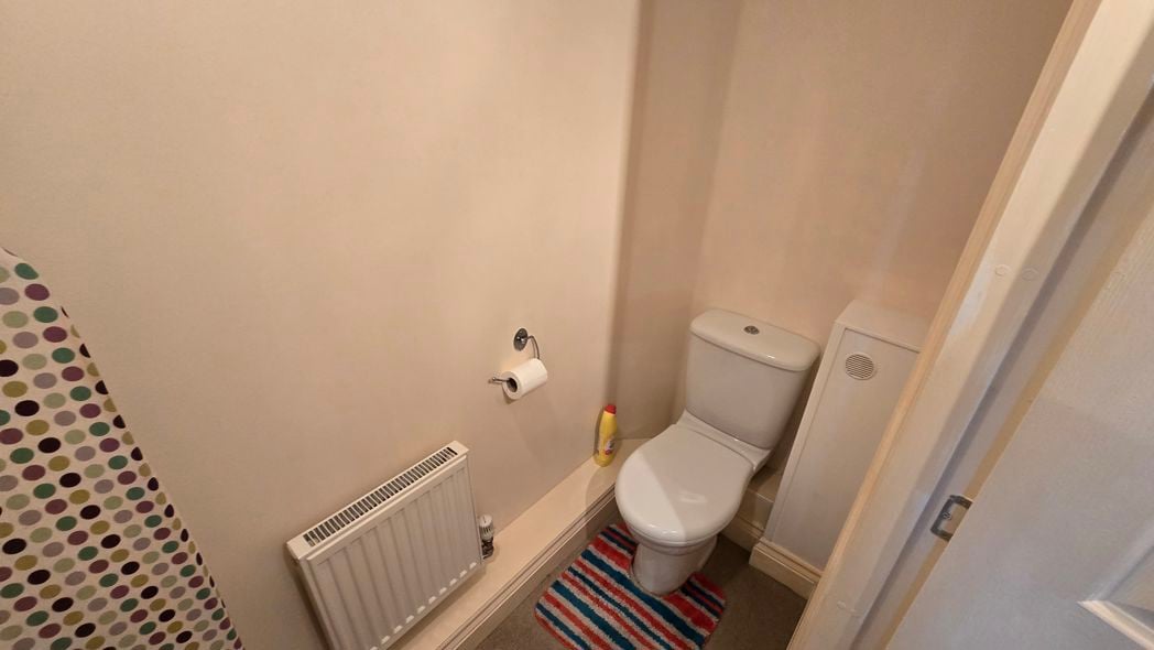 Property image 9 of 17