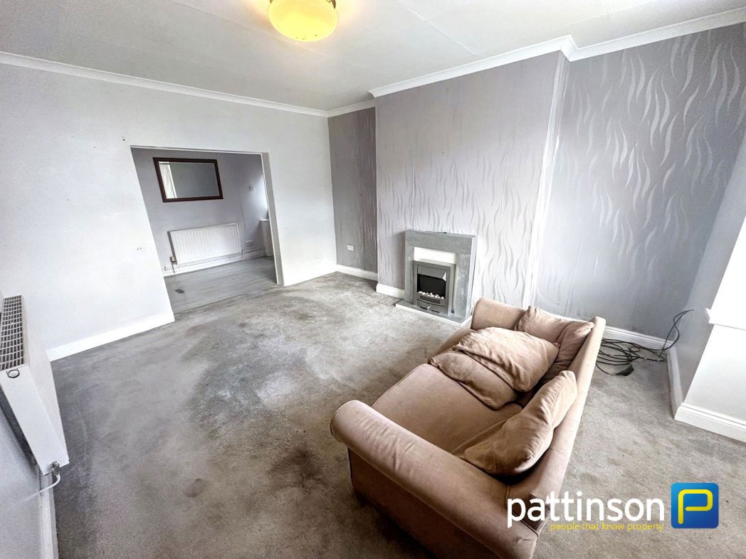 Property image 2 of 11