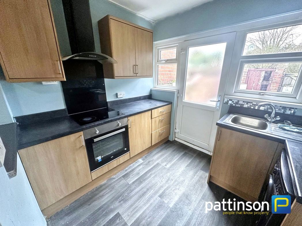 Property image 5 of 11