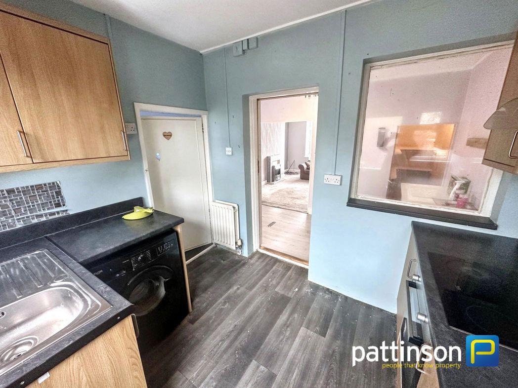 Property image 6 of 11