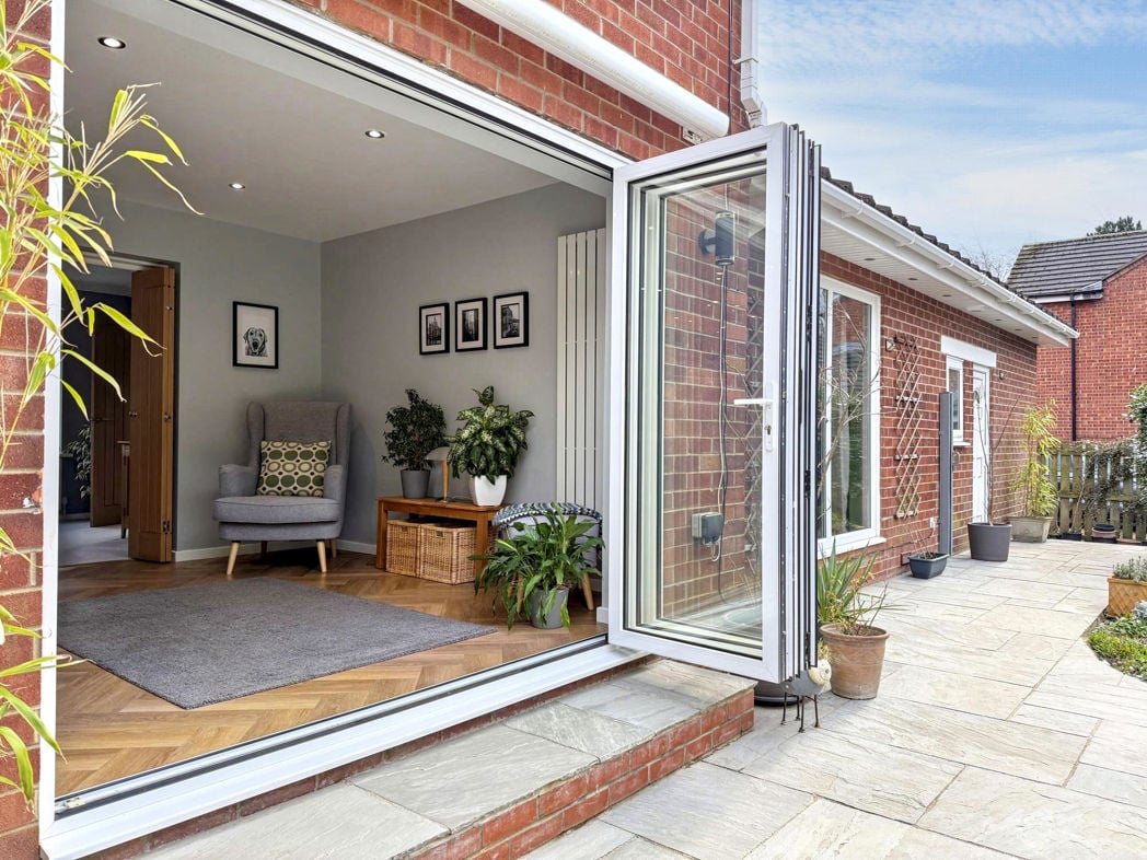 Property image 29 of 37
