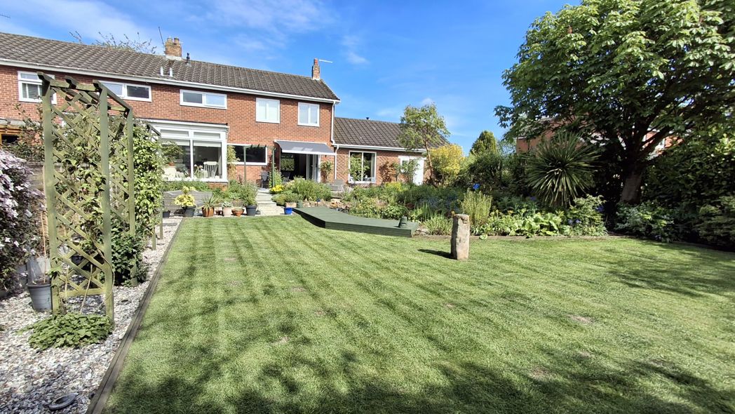 Property image 32 of 37