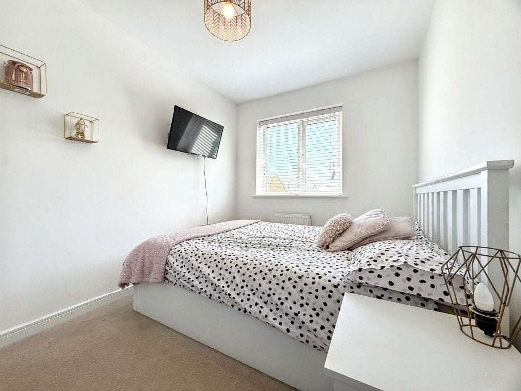 Property image 22 of 32