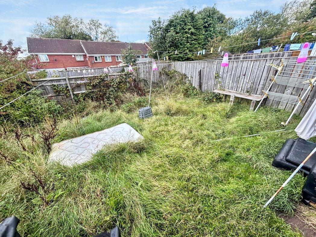 Property image 11 of 12