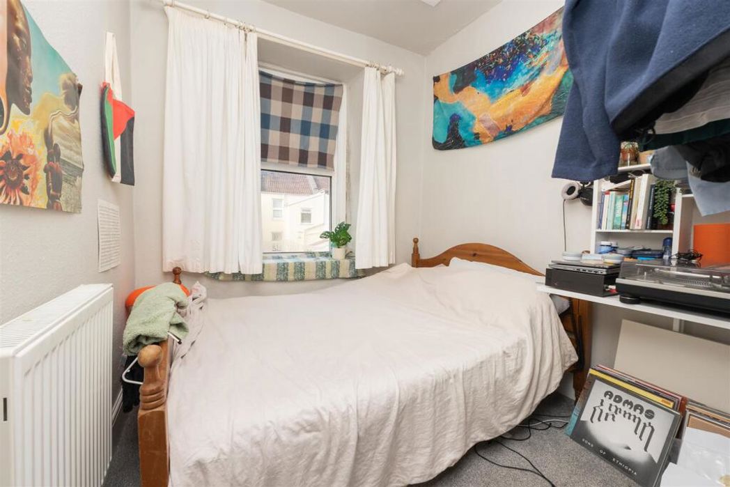 11, Bristol, Somerset, BS16 4AB