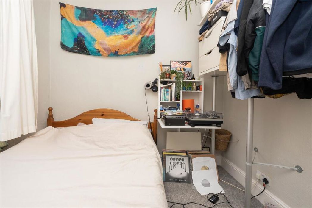 11, Bristol, Somerset, BS16 4AB