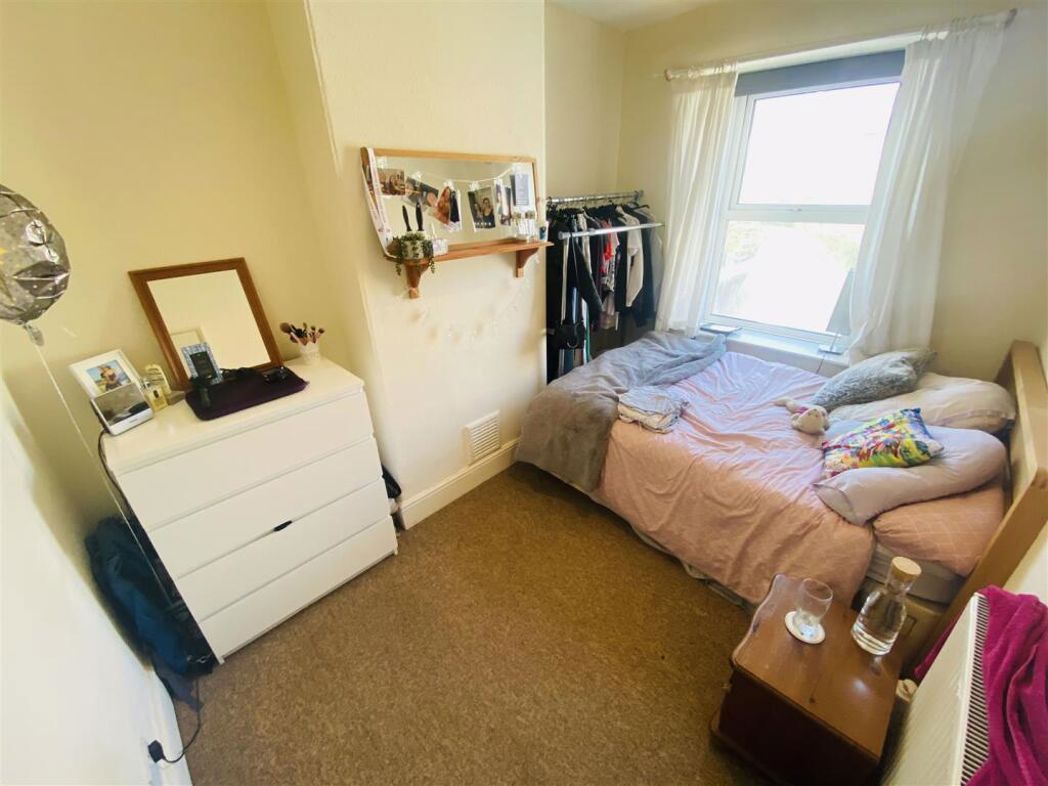 11, Bristol, Somerset, BS16 4AB