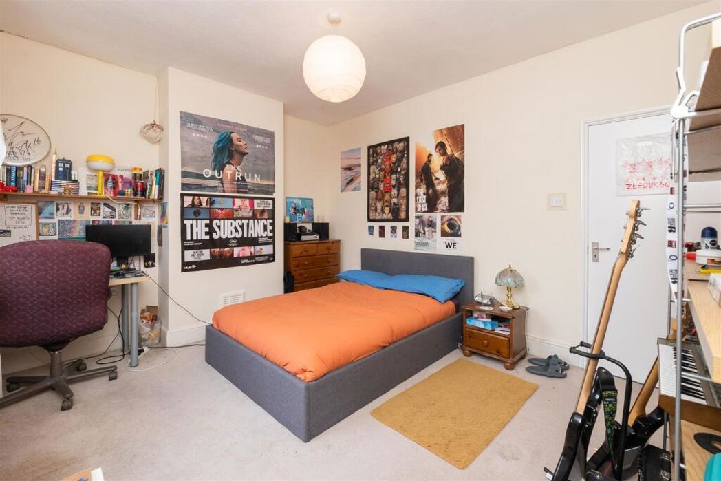 11, Bristol, Somerset, BS16 4AB