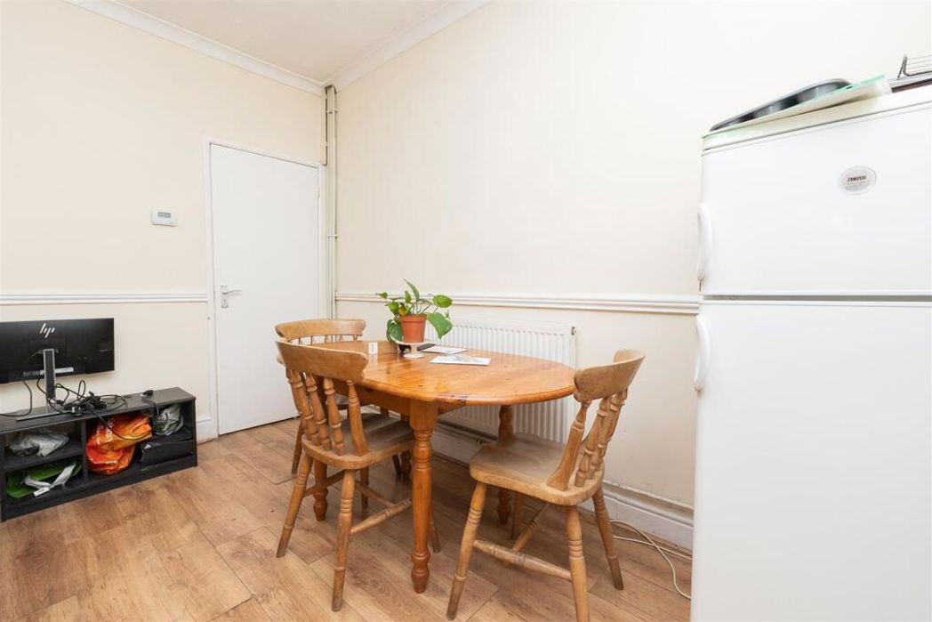 11, Bristol, Somerset, BS16 4AB