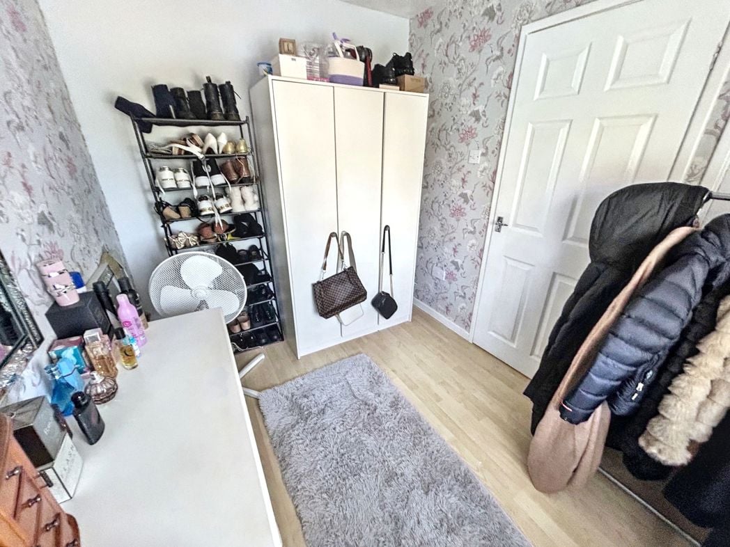 Property image 16 of 20