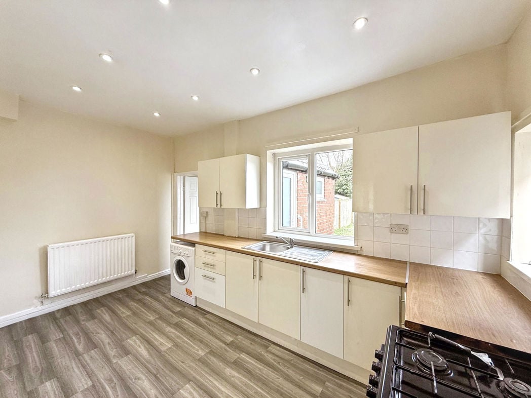 Property image 6 of 12
