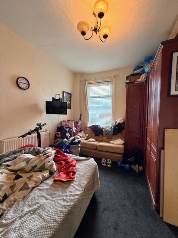 Property image 6 of 18