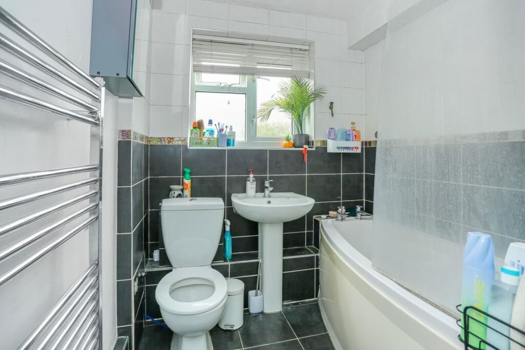 40, Winchester, Hampshire, SO23 0NX