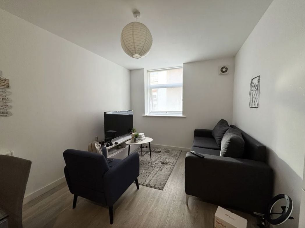 Property image 3 of 8