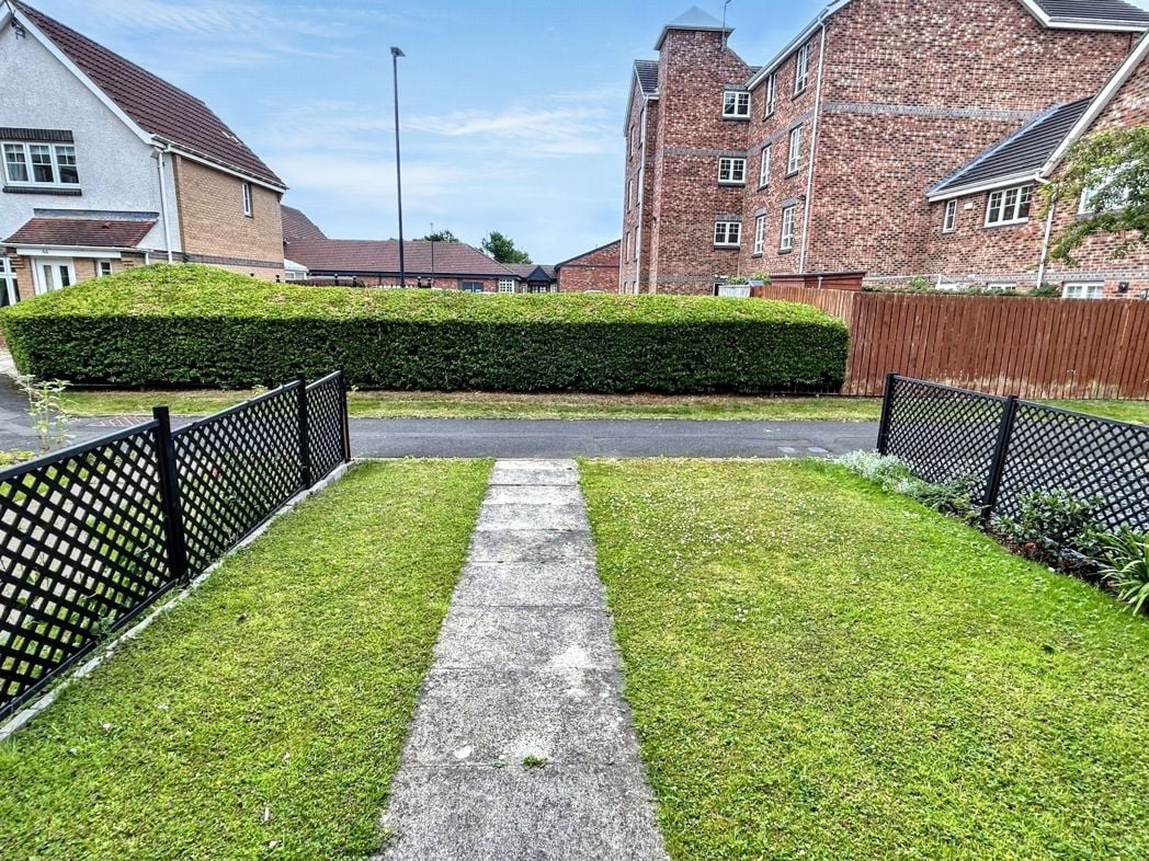 Property image 24 of 27