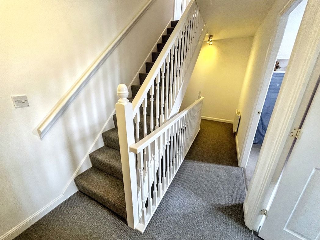 Property image 14 of 27