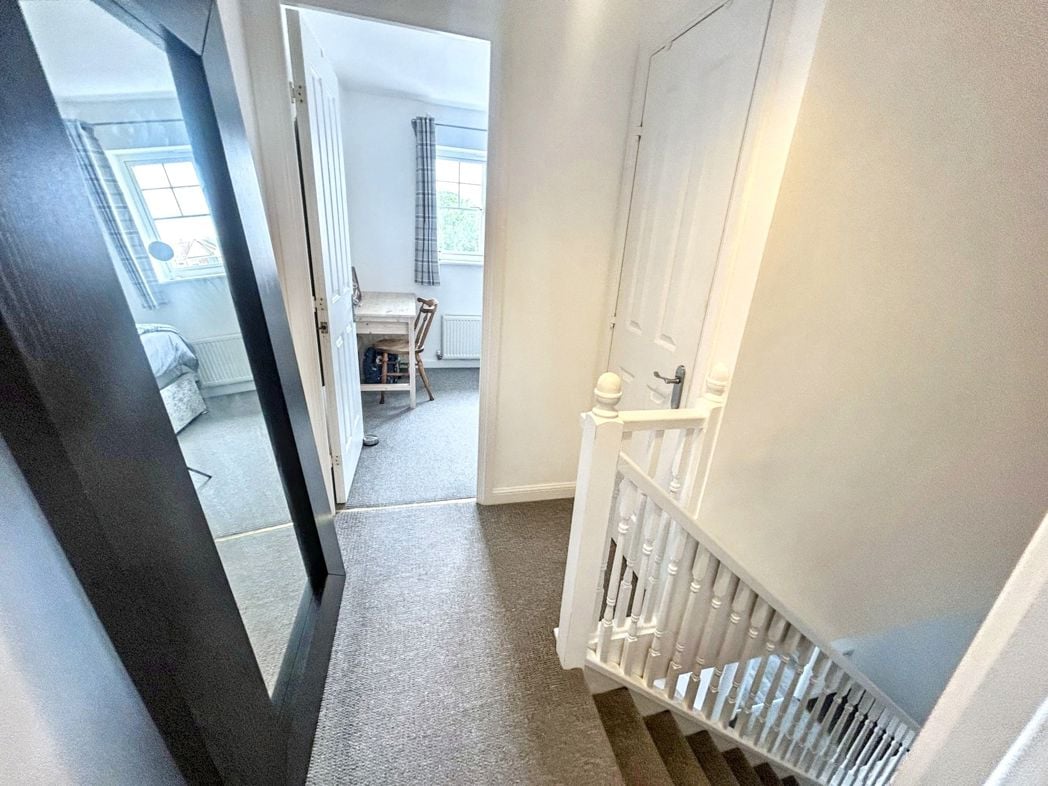 Property image 15 of 27