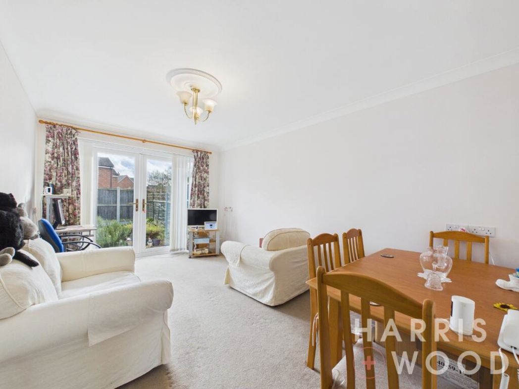 Property image 2 of 20
