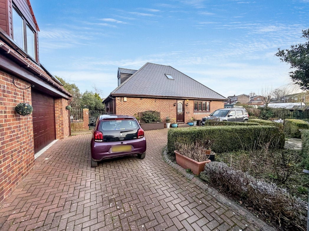 Property image 36 of 49