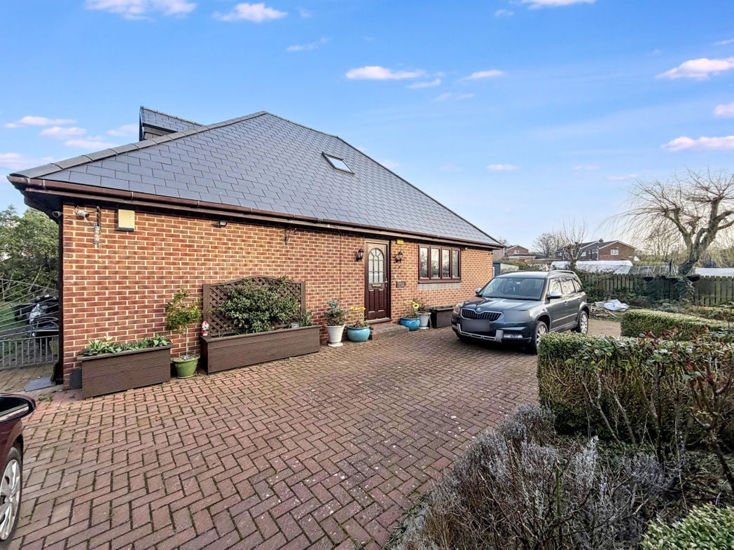 Property image 39 of 49