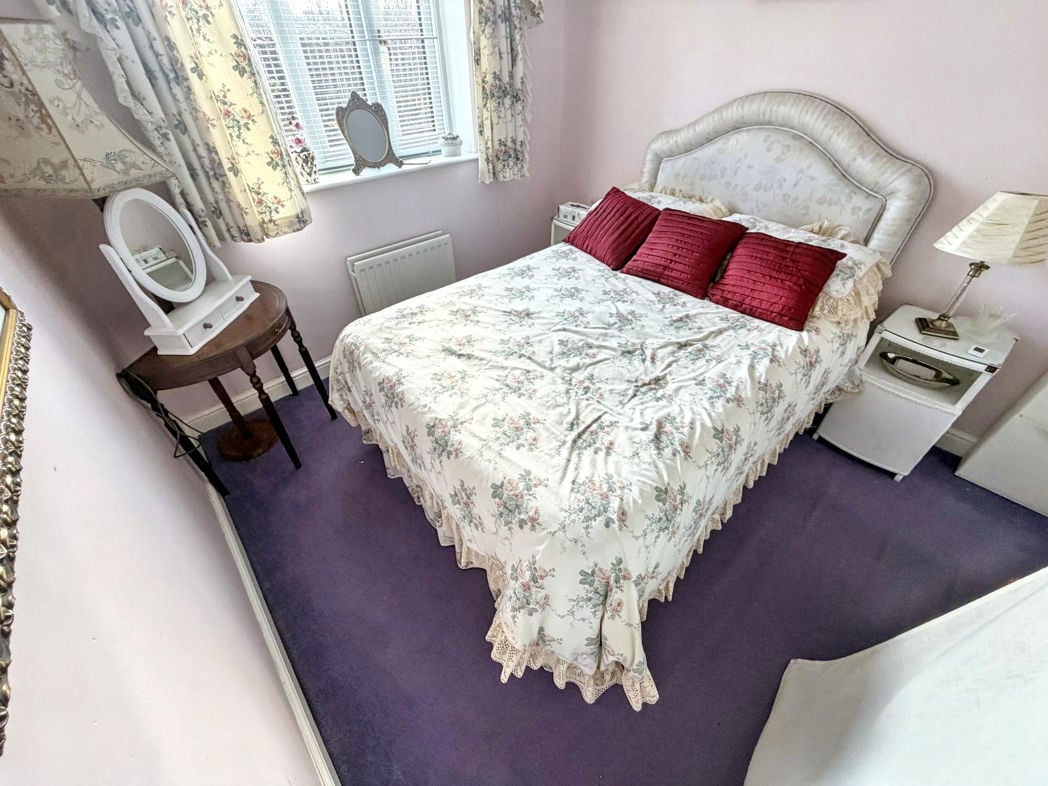 Property image 23 of 49