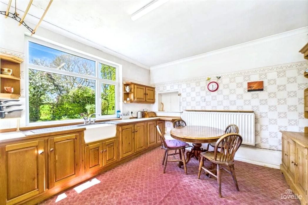 Oakroyd,, Ulceby, Lincolnshire, DN39 6TE