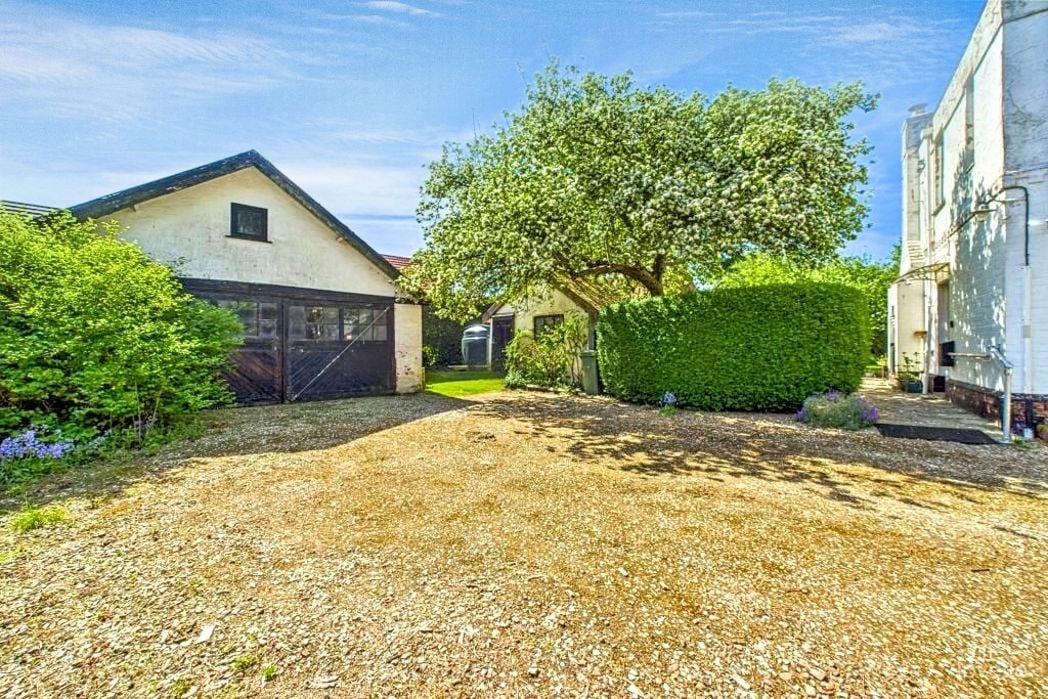 Oakroyd,, Ulceby, Lincolnshire, DN39 6TE