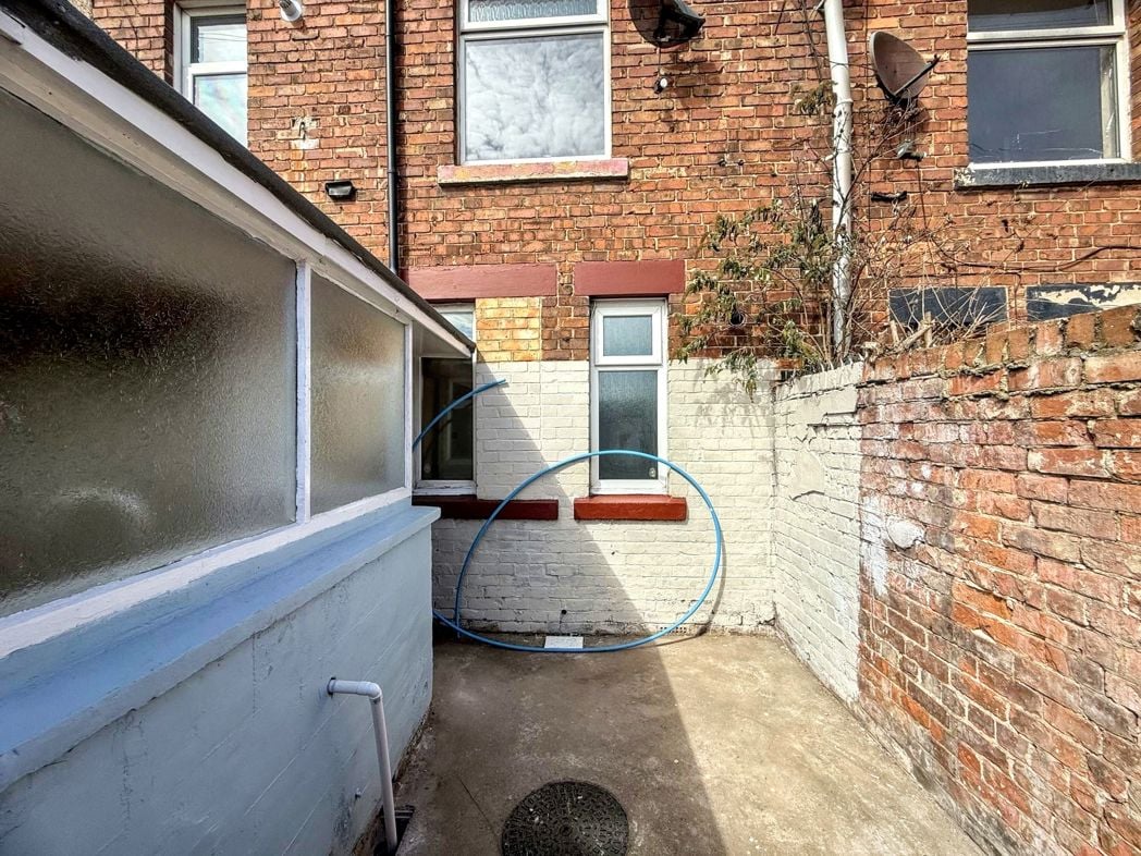 Property image 14 of 15