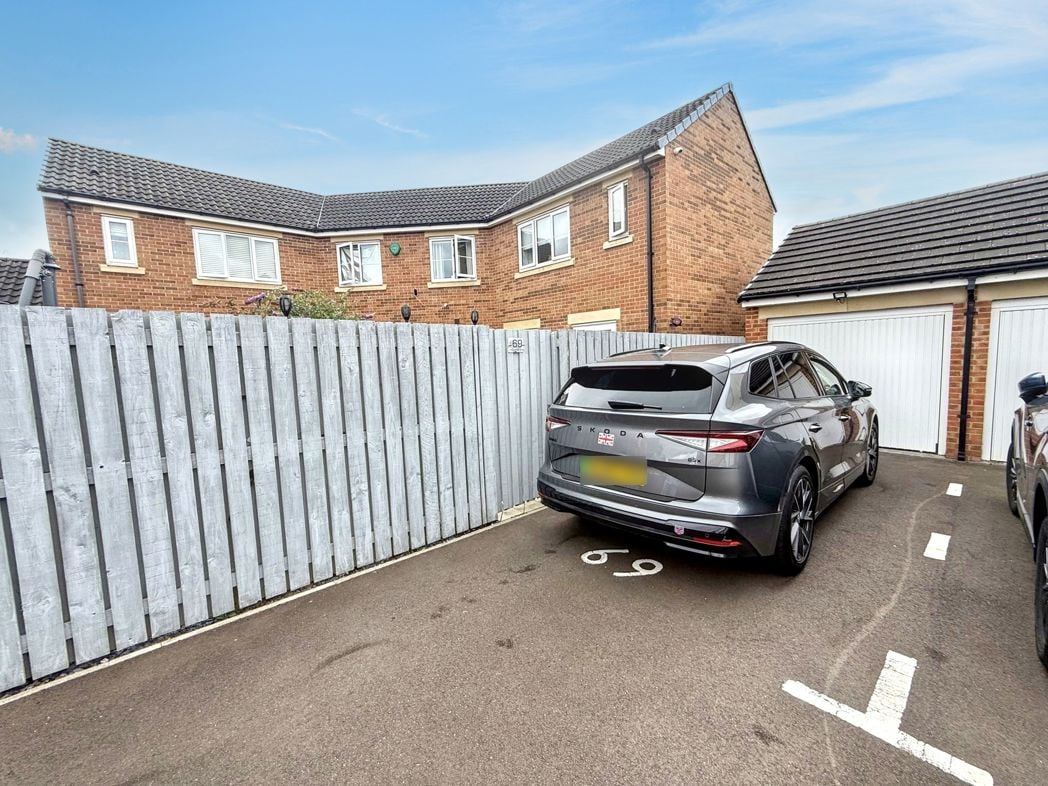 Property image 21 of 25