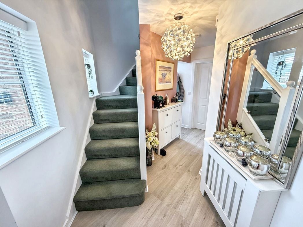 Property image 9 of 25