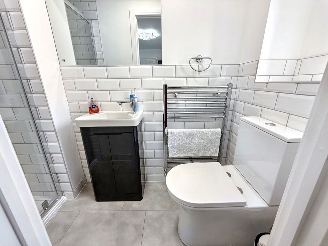 Property image 14 of 25