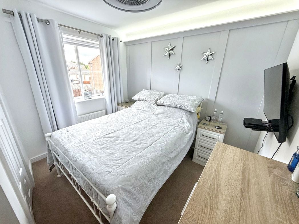 Property image 20 of 25