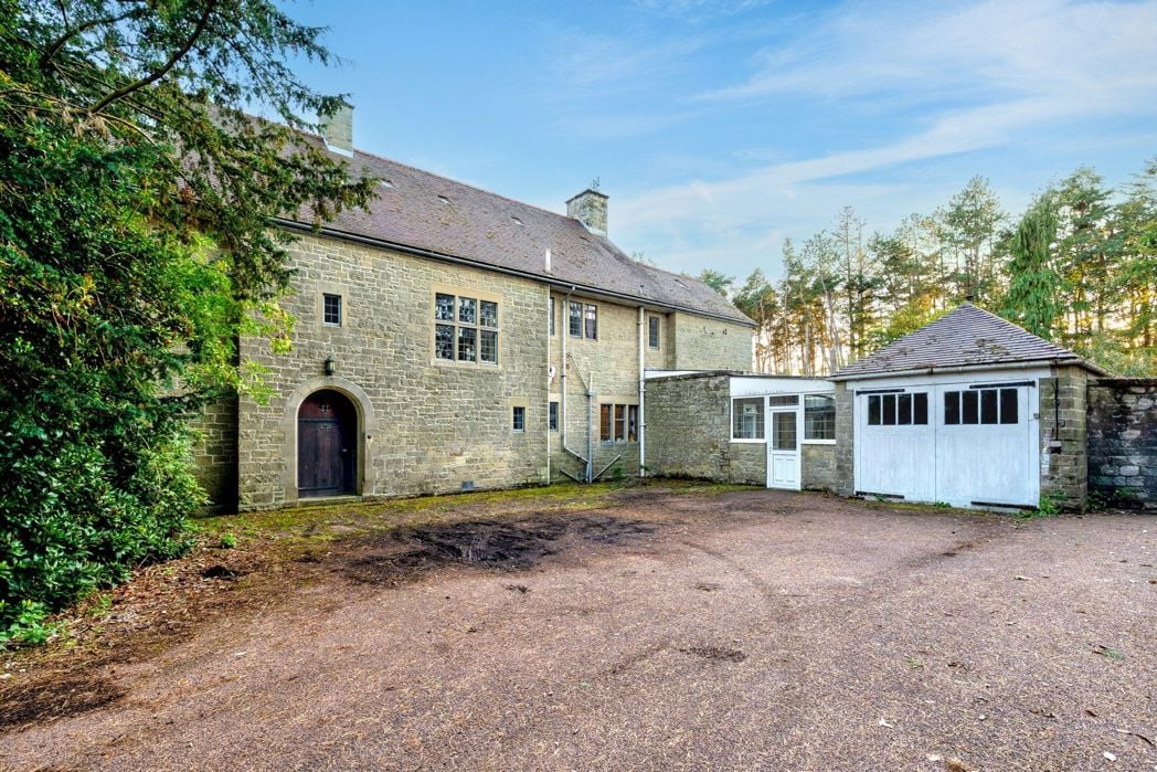 Property image 13 of 42