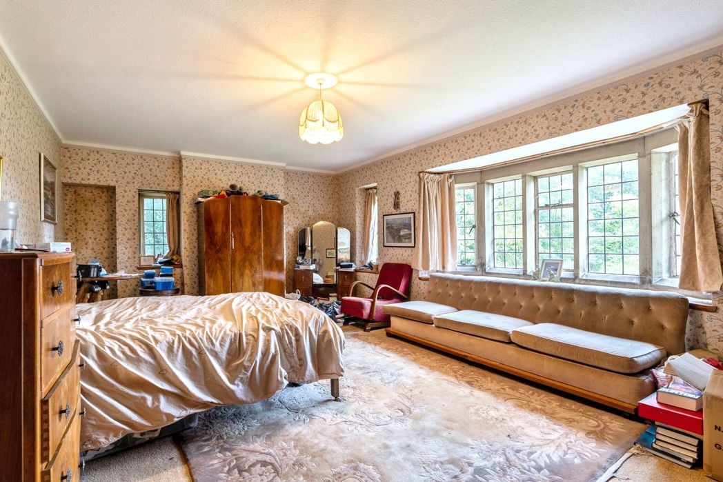 Property image 28 of 42