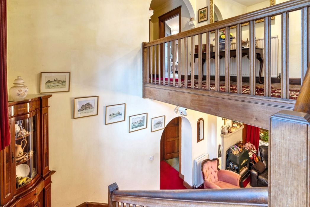 Property image 26 of 42