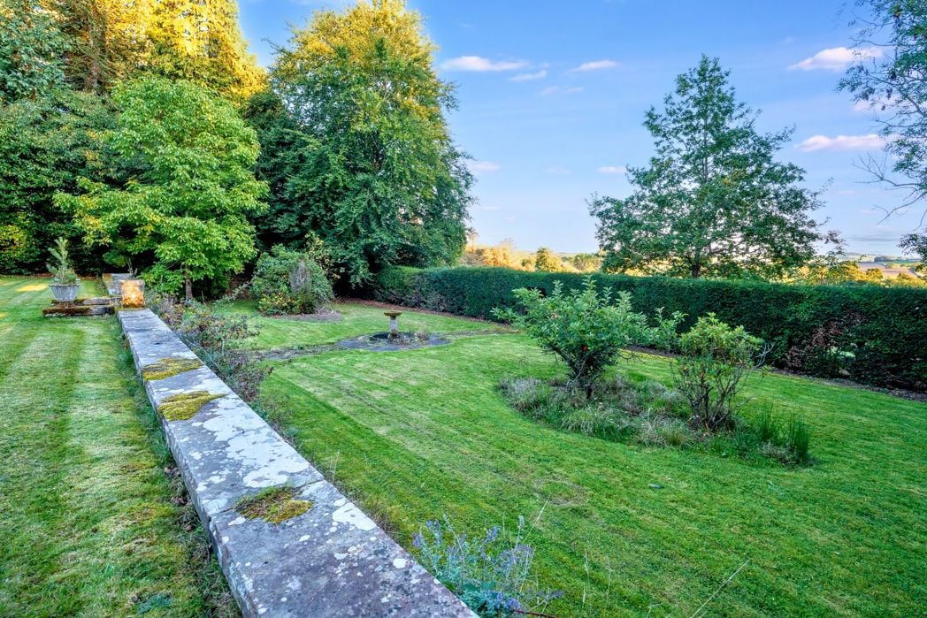 Property image 36 of 42