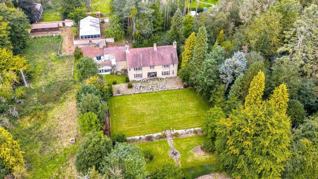 Property image 40 of 42