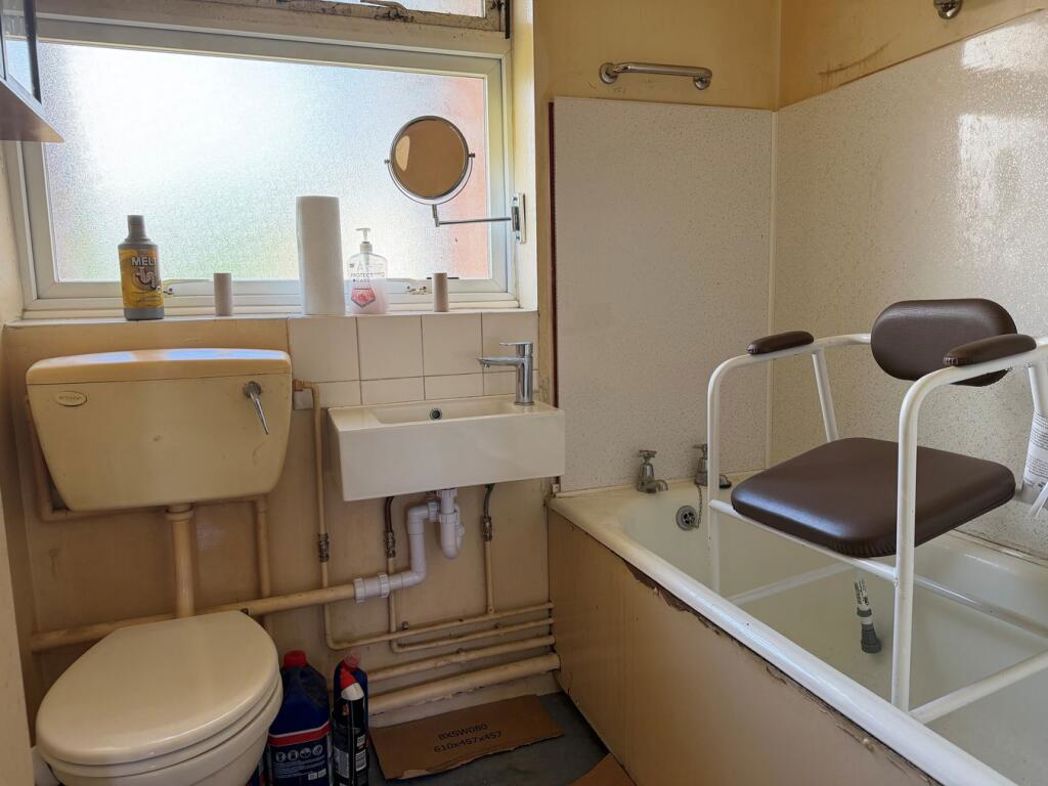 Property image 6 of 6